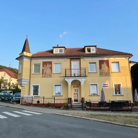 Penzion Jecminek Luhačovice Zewnętrze zdjęcie