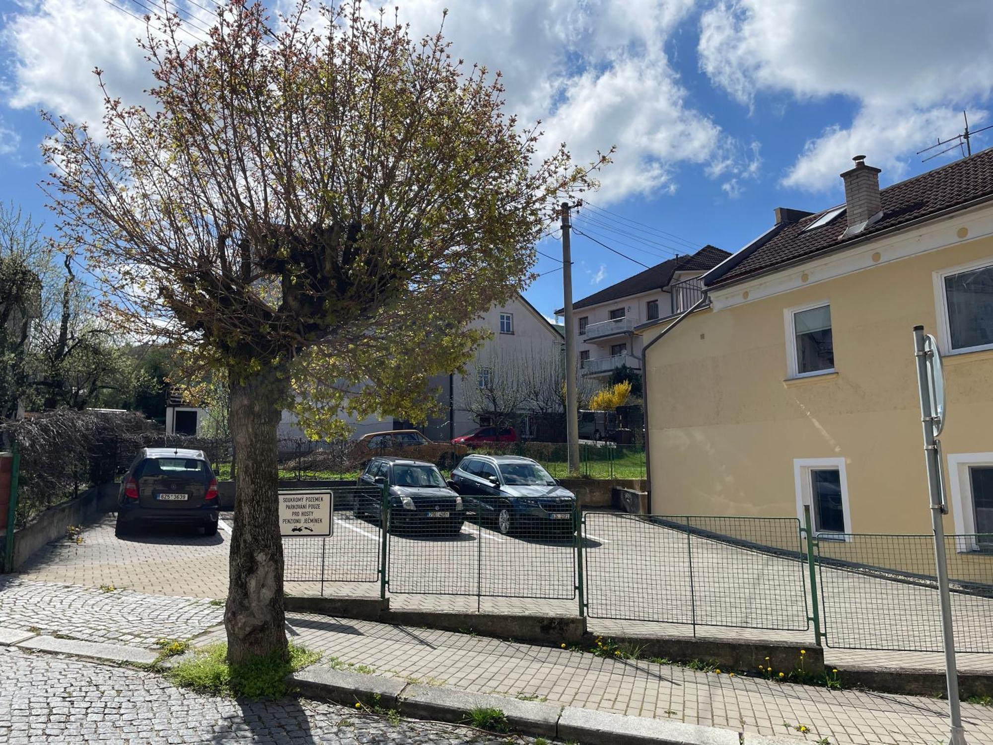 Penzion Jecminek Luhačovice Zewnętrze zdjęcie